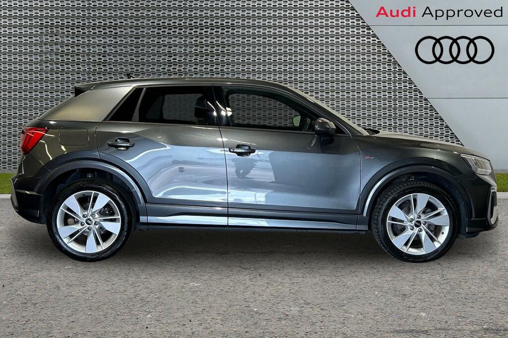 Audi Q2 S Line 30 Tfsi 110 Ps 6-Speed SW73VNV Grey #4