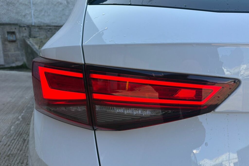 Cupra Ateca V2 YC73OHU Grey #19