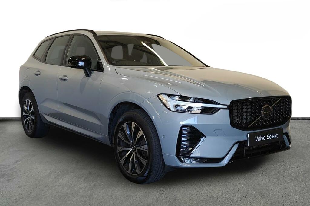 Volvo XC60 2.0 B5p Plus Dark Awd Geartronic Grey