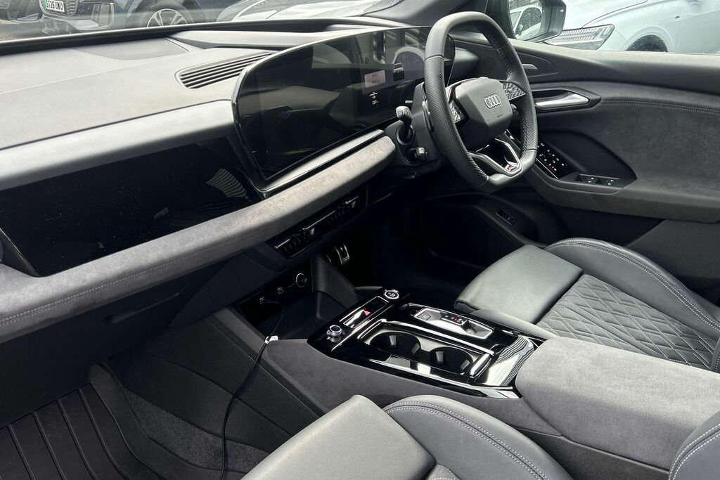 Audi Q6 E-Tron Q6 Suv Black Edition E-tron Quattro 315,00 Kw Grey #2