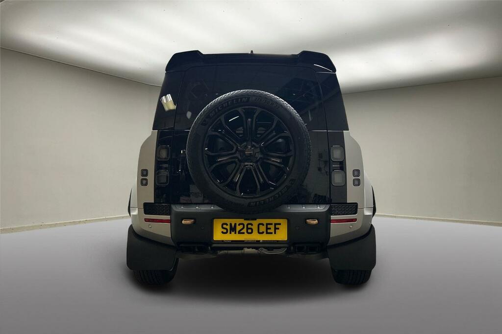 Land Rover Defender 110 P635 110 Octa Grey #6