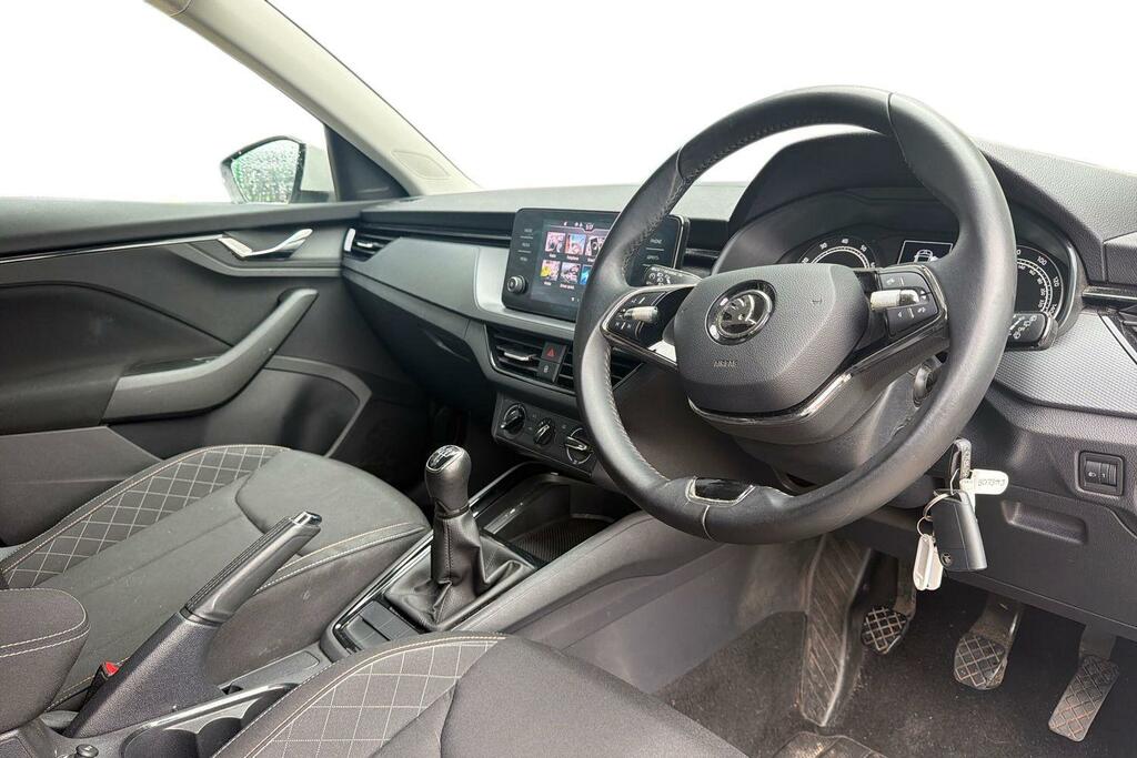 Skoda Scala 1.0 Tsi 95 Se White #6