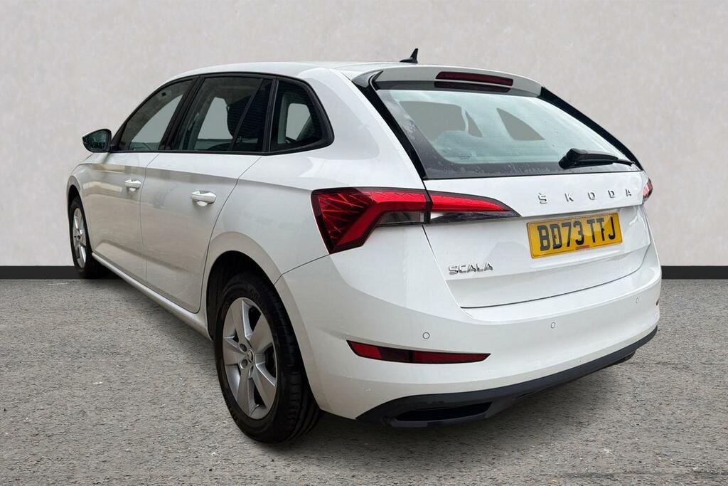 Skoda Scala 1.0 Tsi 95 Se White #3