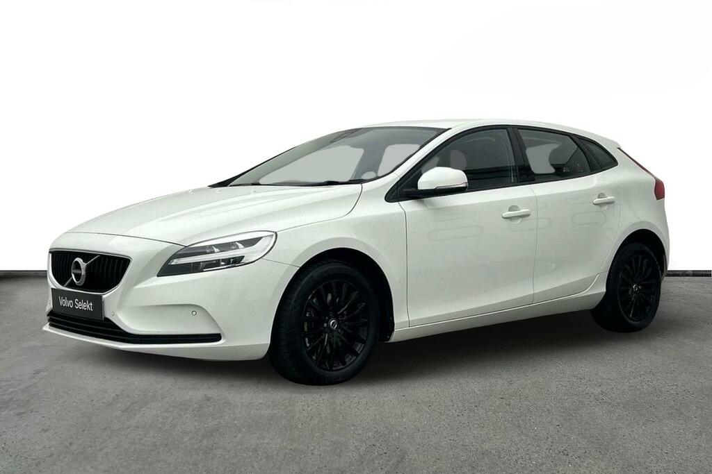 Volvo V40 2019 Volvo V40 2.0 D3 R-design Edition Black #9