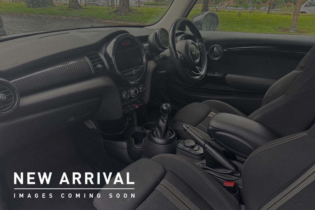 Mini Hatch Cooper S 3-Door MH16MXK White #2