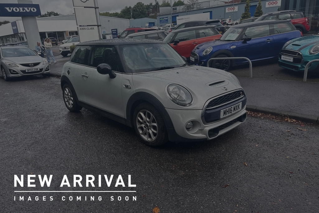 Mini Hatch Cooper S 3-Door MH16MXK White