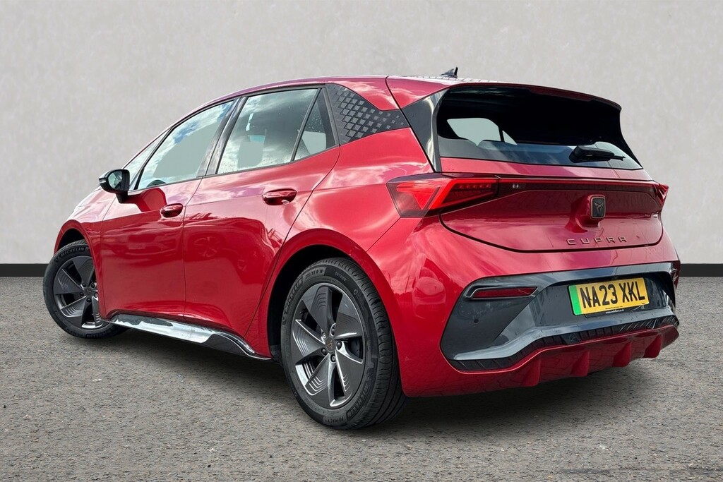 Cupra Born 150Kw V1 58Kwh Red #3