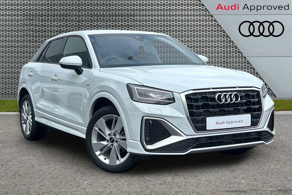 Audi Q2 Tfsi Cod Sport White #1