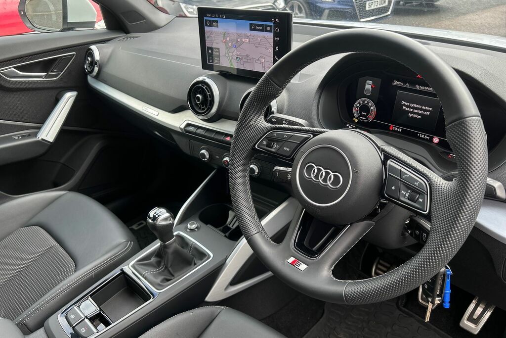 Audi Q2 Tfsi Cod Sport White #6