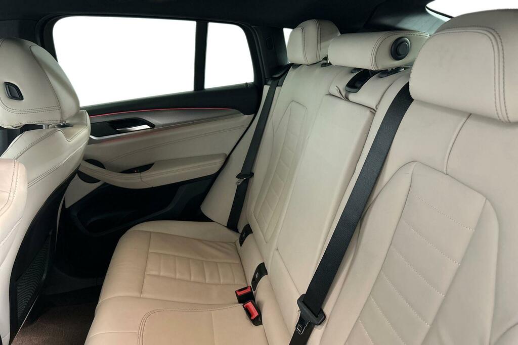 BMW X4 X4 M40d Black #12