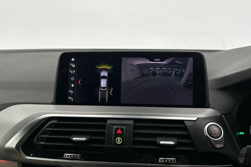 BMW X4 X4 M40d Black #25