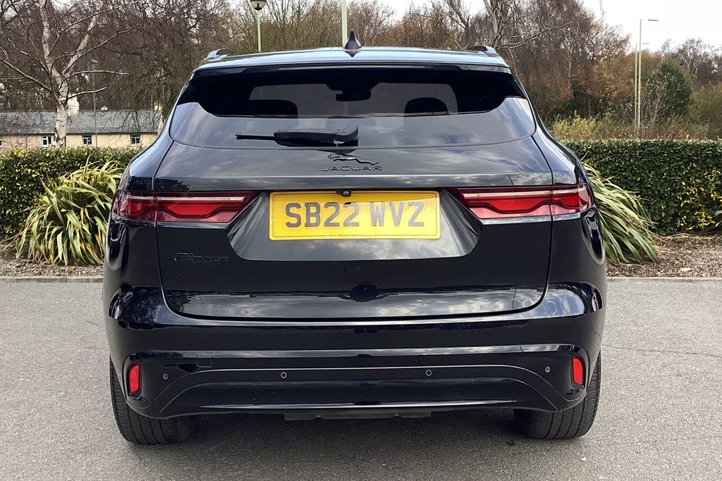 Jaguar F-Pace P250 R-dynamic Black SB22WVZ Black #6