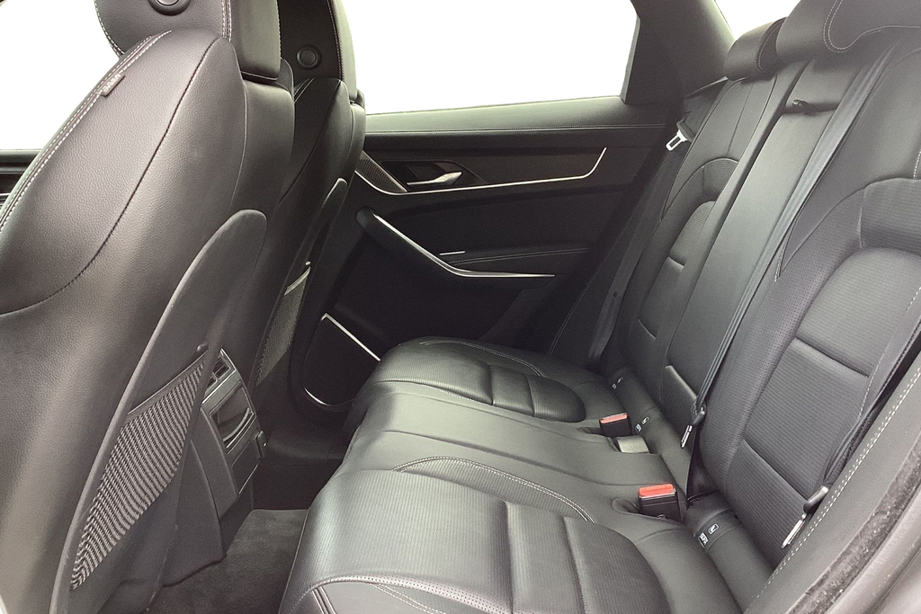 Jaguar F-Pace P250 R-dynamic Black SB22WVZ Black #4