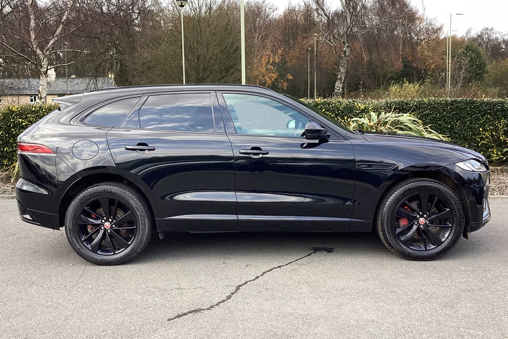 Jaguar F-Pace P250 R-dynamic Black SB22WVZ Black #5