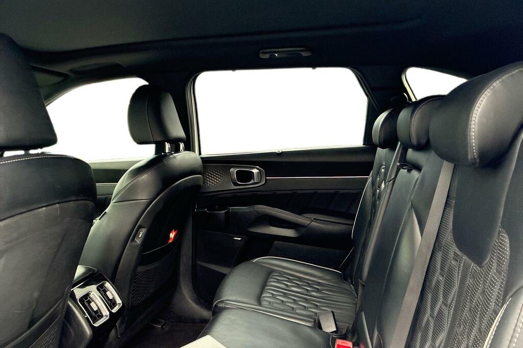 Kia Sorento 4 Black #12