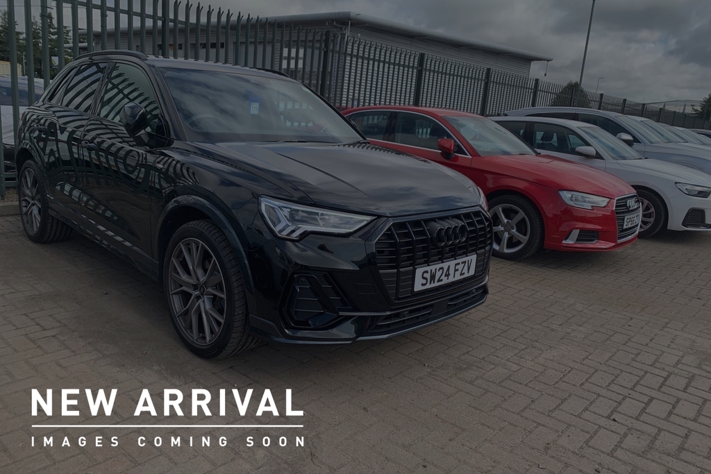 Audi Q3 Black Edition 35 Tfsi 150 Ps S Tronic Black