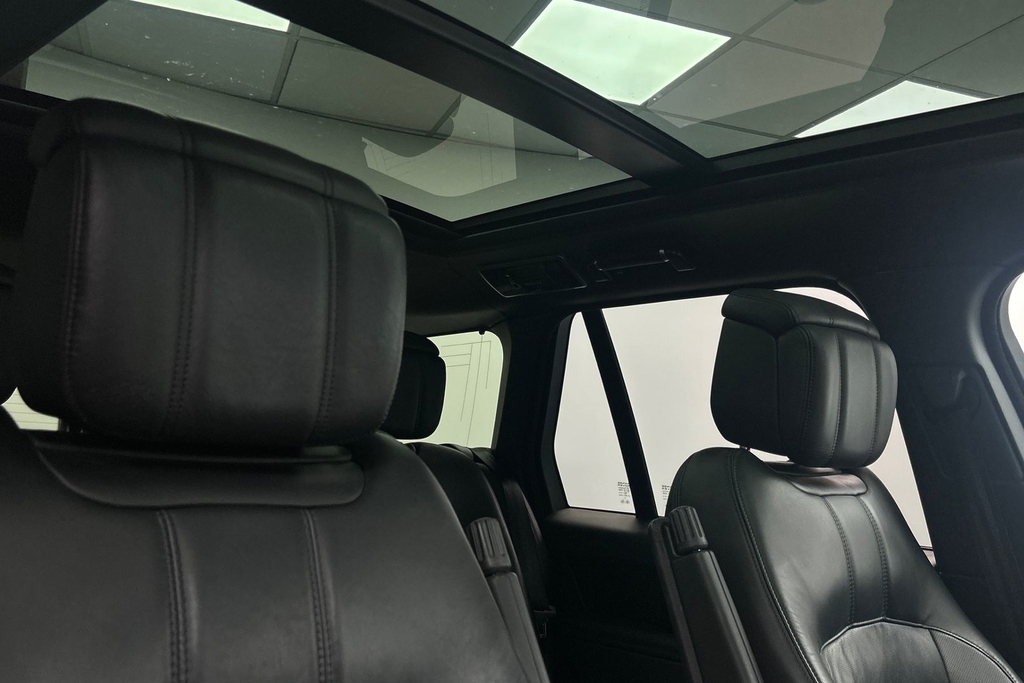 Land Rover Range Rover 3.0 D300 Westminster Black Black #21