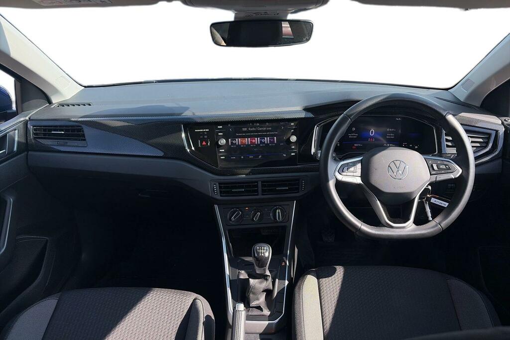 Volkswagen Polo 1.0 Polo Life Tsi Black #10