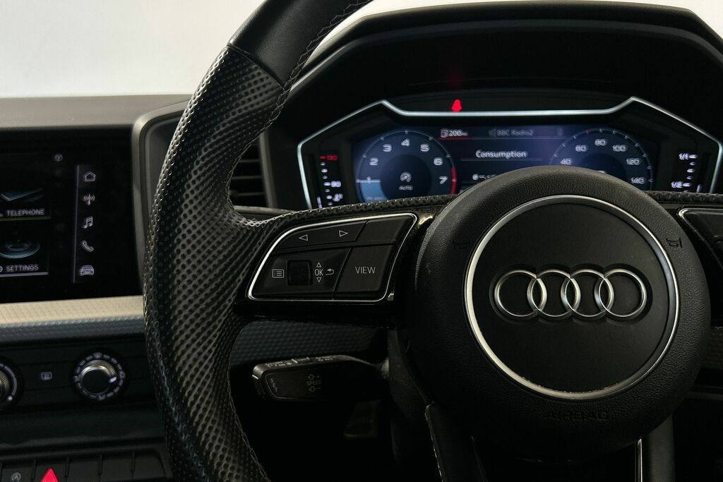 Audi A1 S Line 25 Tfsi 95 Ps 5-Speed White #14