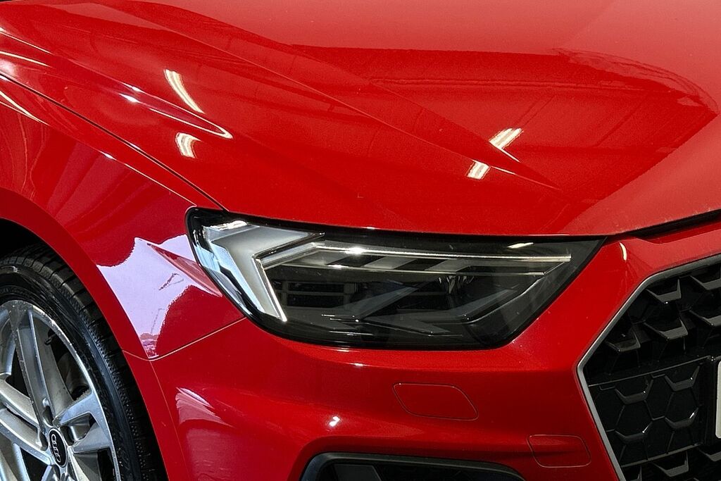 Audi A1 S Line 25 Tfsi 95 Ps 5-Speed White #18