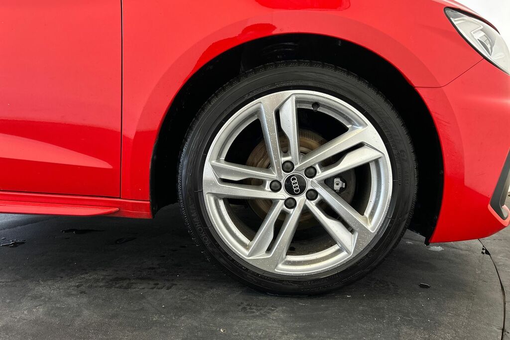 Audi A1 S Line 25 Tfsi 95 Ps 5-Speed White #5