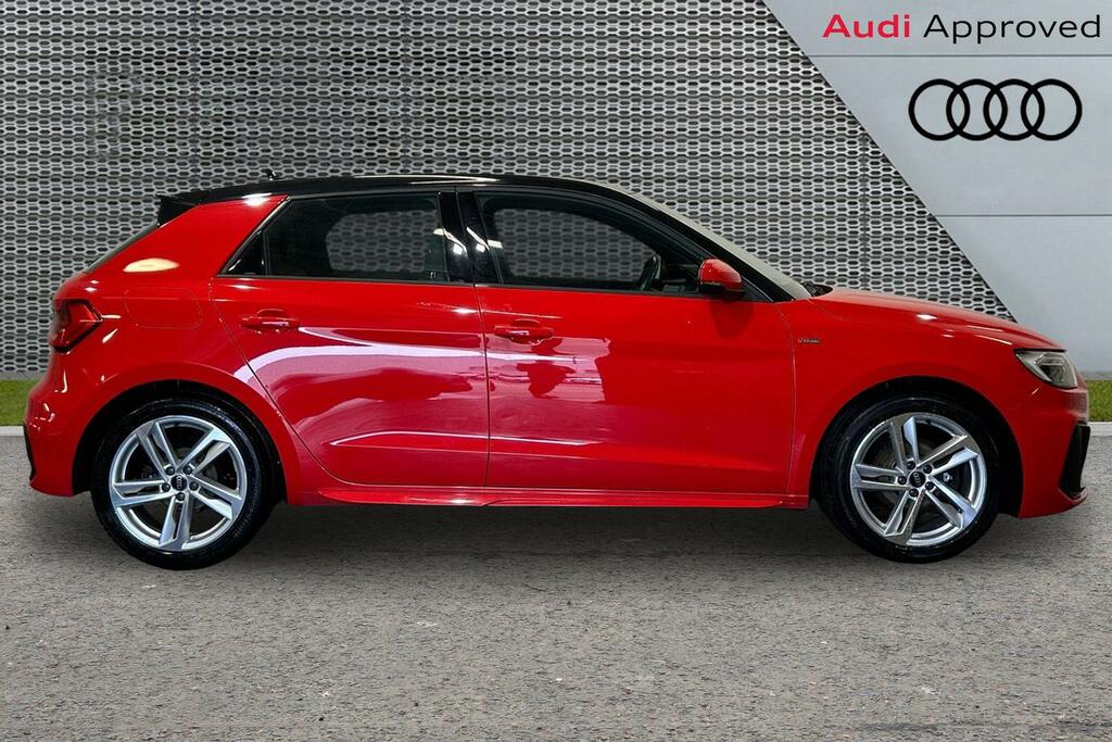 Audi A1 S Line 25 Tfsi 95 Ps 5-Speed White #4