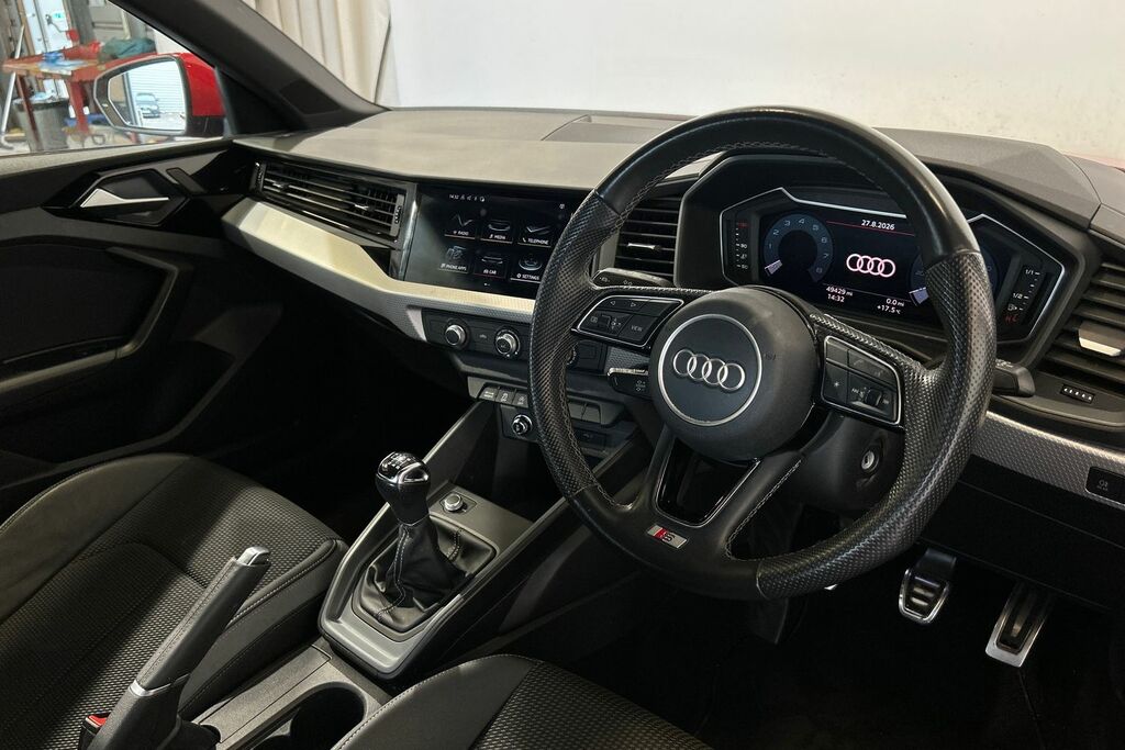 Audi A1 S Line 25 Tfsi 95 Ps 5-Speed White #6
