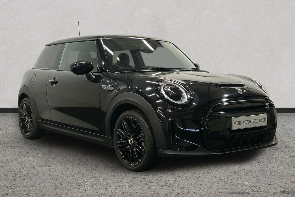 Mini Hatch Level 2 Black