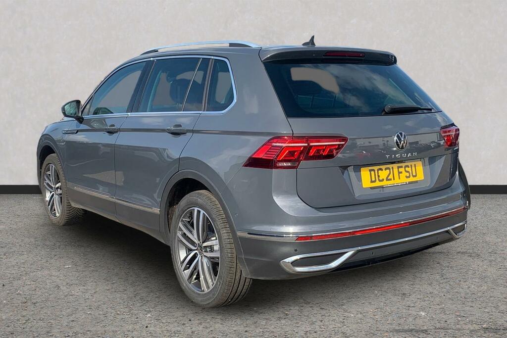 Volkswagen Tiguan 2.0 Tdi 4Motion Elegance Dsg Grey #3