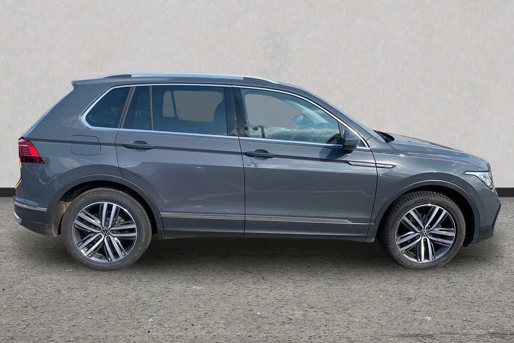 Volkswagen Tiguan 2.0 Tdi 4Motion Elegance Dsg Grey #4