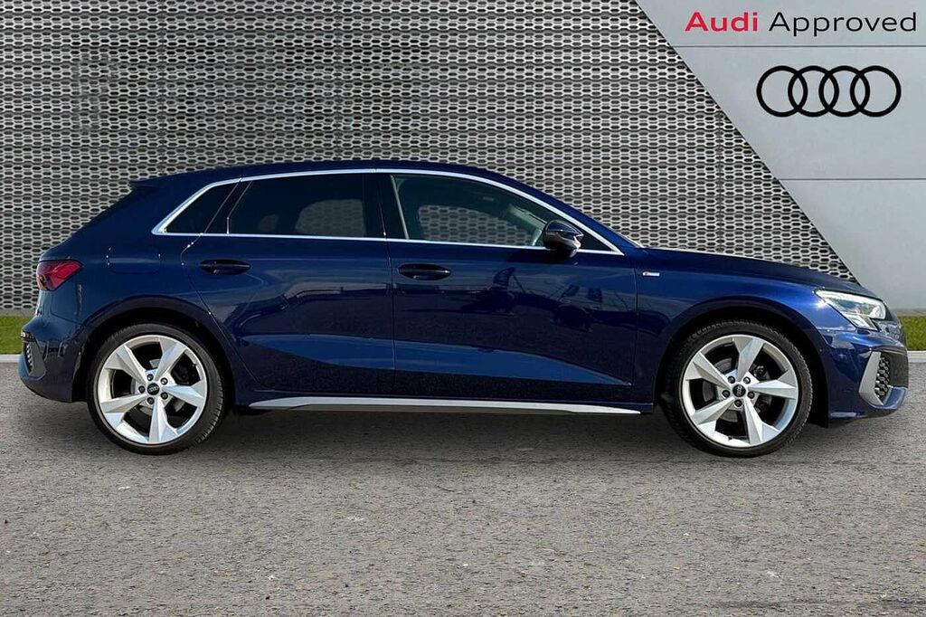 Audi A3 S Line 30 Tfsi 110 Ps S Tronic SW73VNG Blue #4