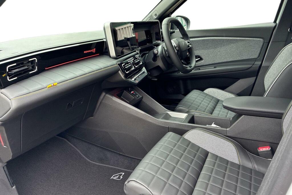 Renault 4 E-Tech Comfort Range 52Kwh Iconic Suv Black #2