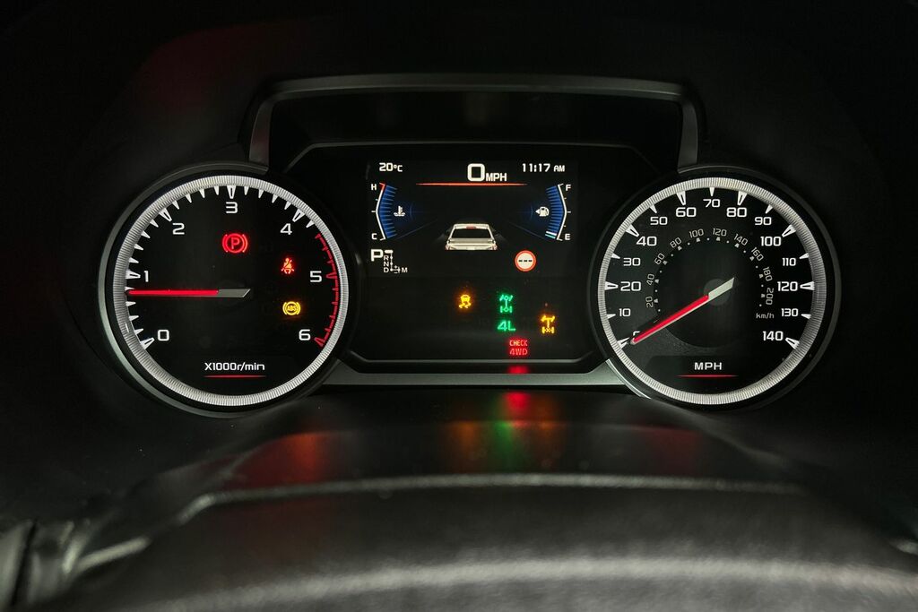 Isuzu D-Max Td V-cross U725 Ulez Red #10