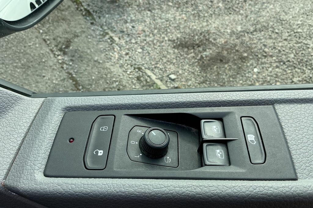 Volkswagen Pro 77Kwh 1St Edition #24