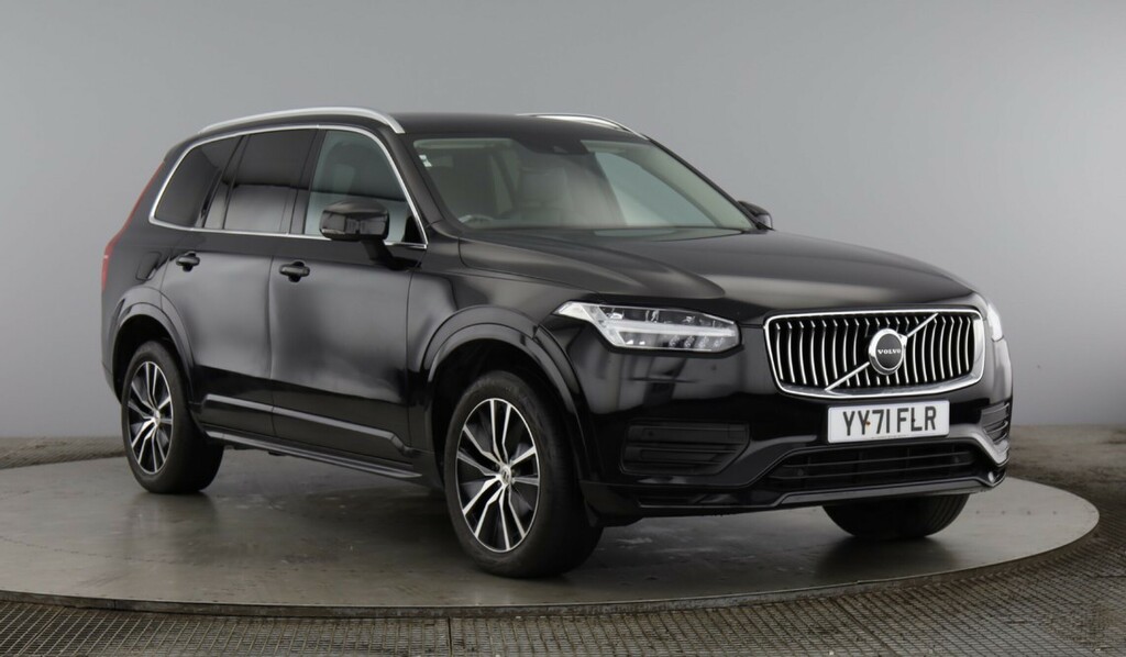 Volvo XC90 Momentum, B5 Awd Mild Hybrid, 7 Seats Black