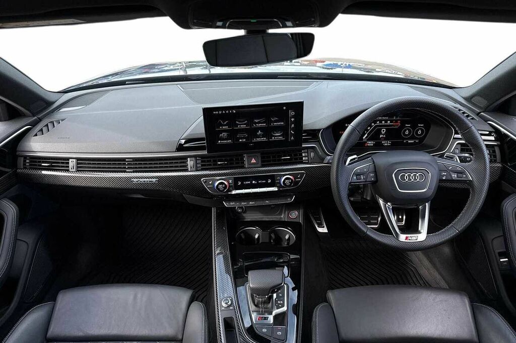 Audi RS4 Competition Black #10