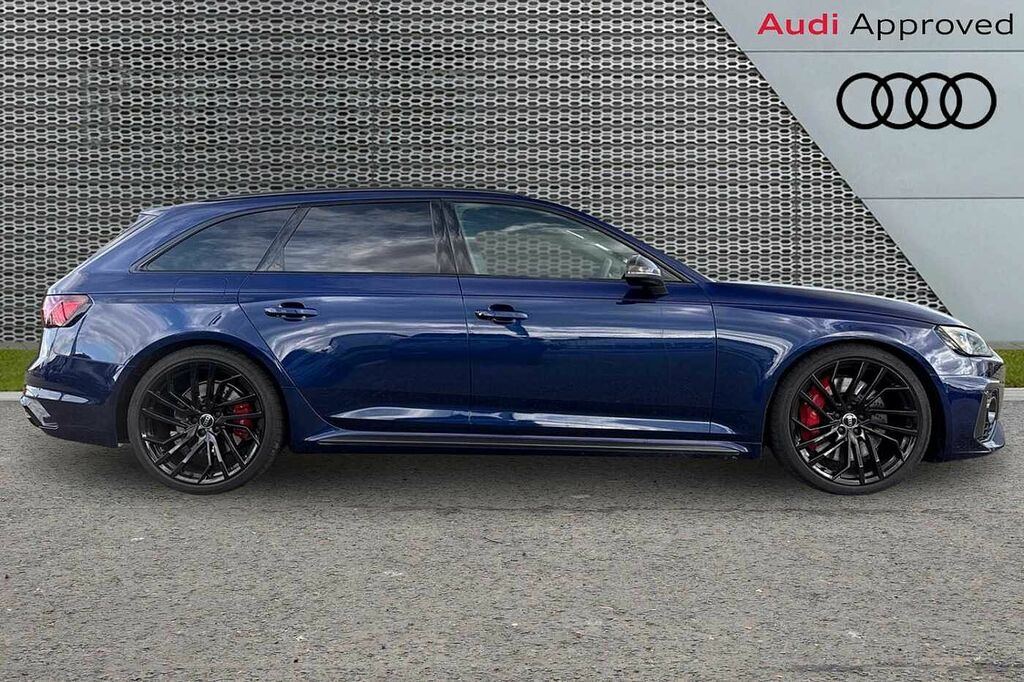 Audi RS4 Carbon Black 450 Ps Tiptronic Blue #4