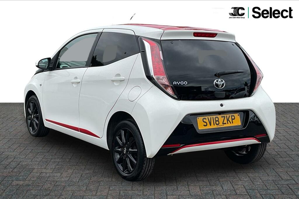 Toyota Aygo 1.0 Vvt-i X-press Euro 6 White #4
