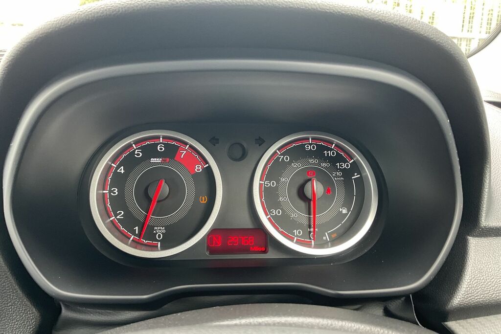 MG MG3 1.5 Vti-tech Exclusive Navigation White #10