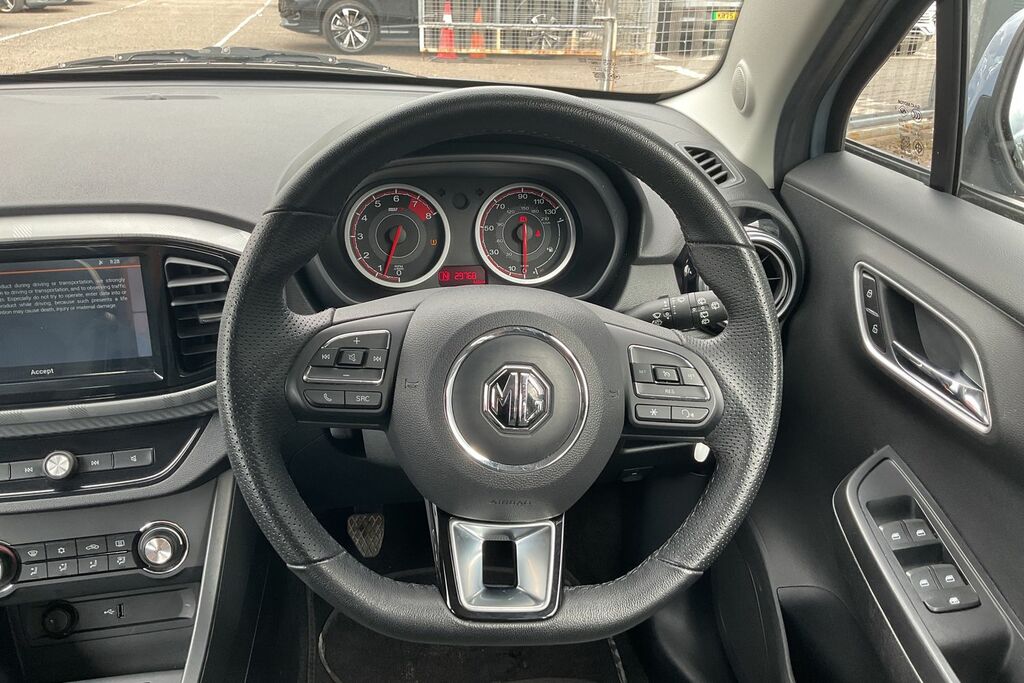 MG MG3 1.5 Vti-tech Exclusive Navigation White #28