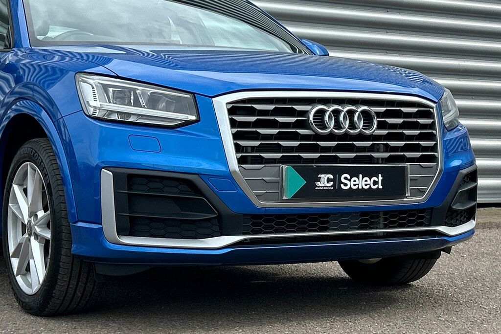 Audi Q2 Tfsi Cod S Line #31
