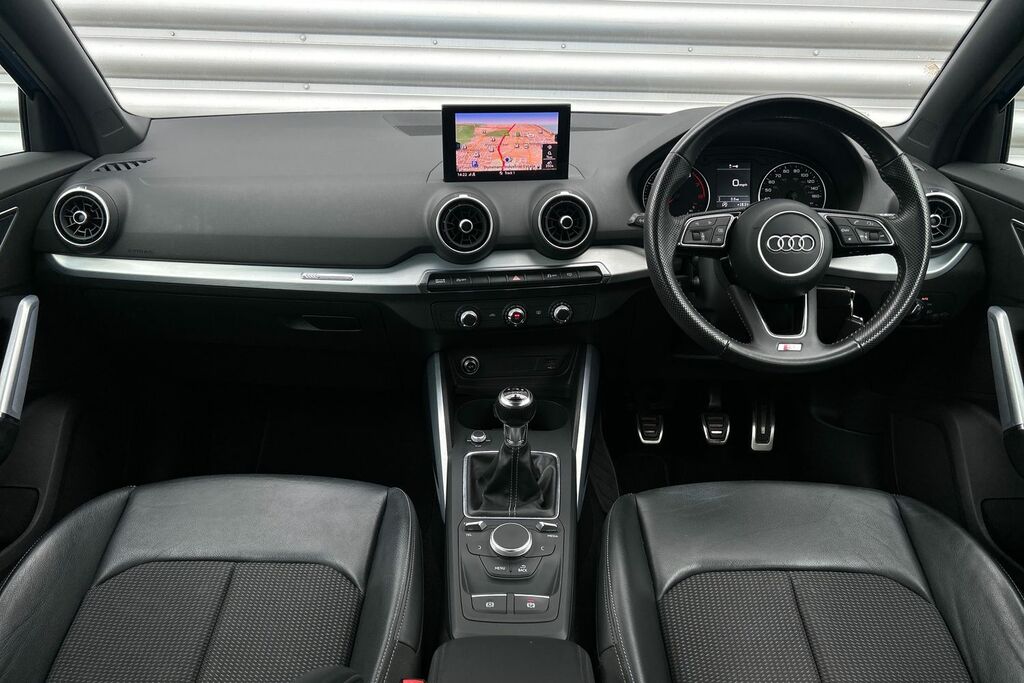 Audi Q2 Tfsi Cod S Line #10