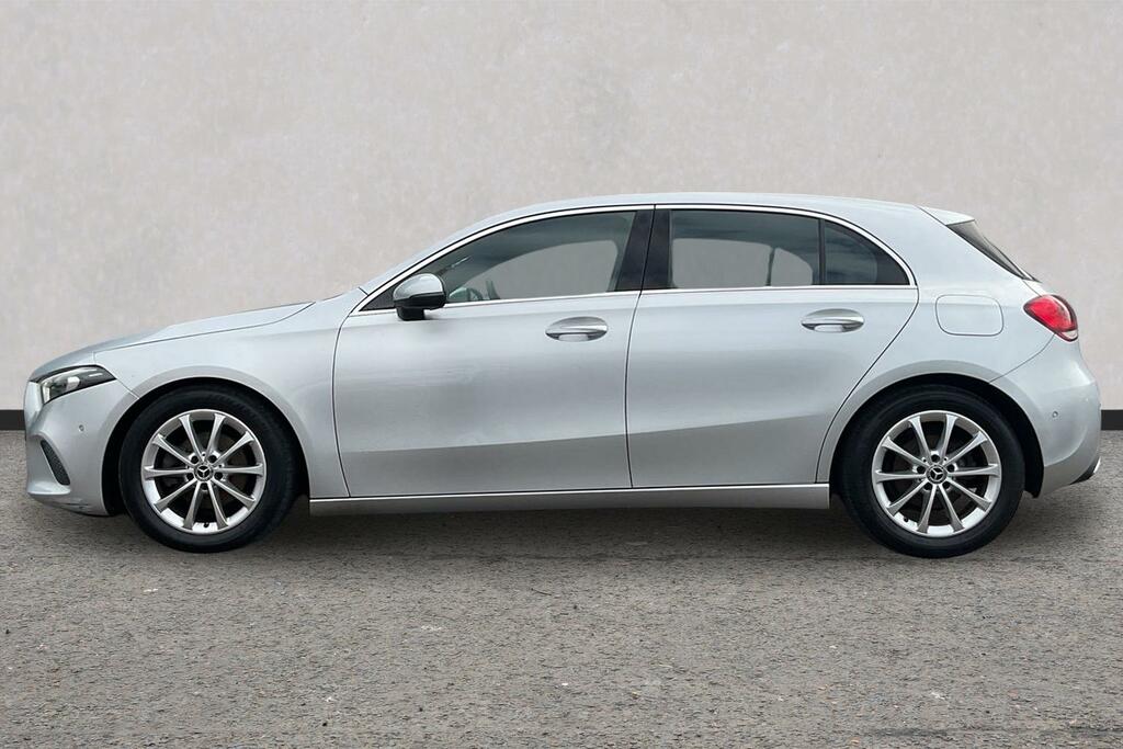 Mercedes-Benz A Class A 200 Amg Line Executive White #13