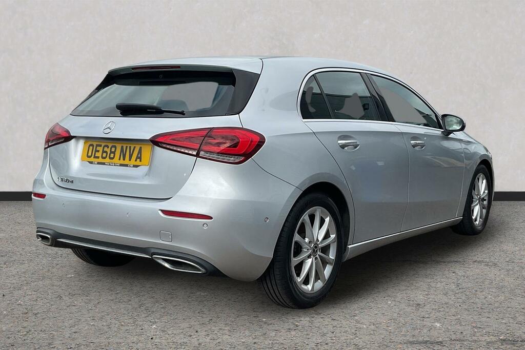 Mercedes-Benz A Class 1.5 A180d Sport Premium 7G-dct Euro 6 Ss Silver #2