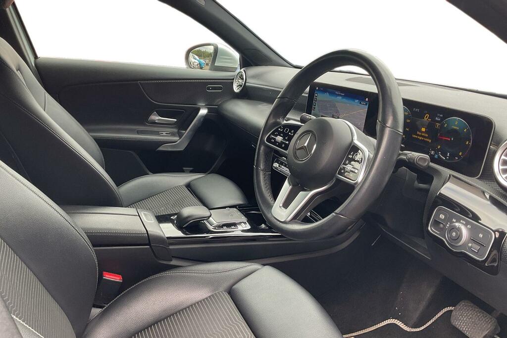 Mercedes-Benz A Class A 200 Amg Line Executive White #7