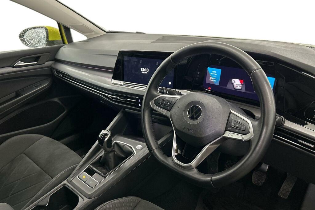 Volkswagen Golf 1.5 Tsi 150 Style Yellow #6