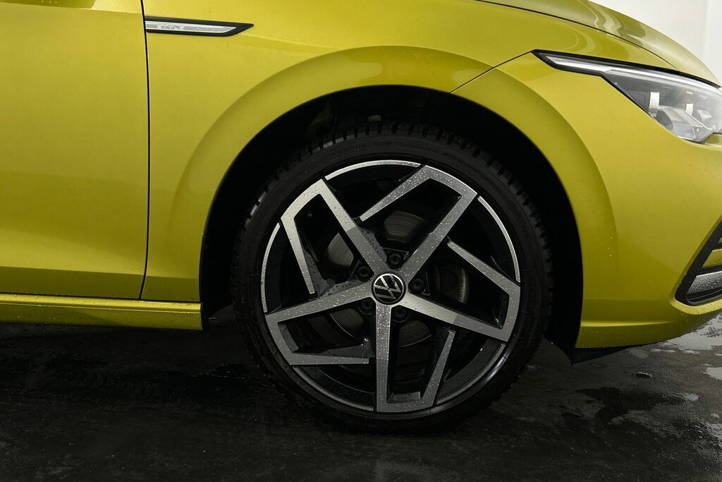 Volkswagen Golf 1.5 Tsi 150 Style Yellow #5
