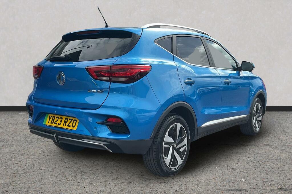 MG ZS 72.6Kwh Trophy Connect Long Range Blue #2
