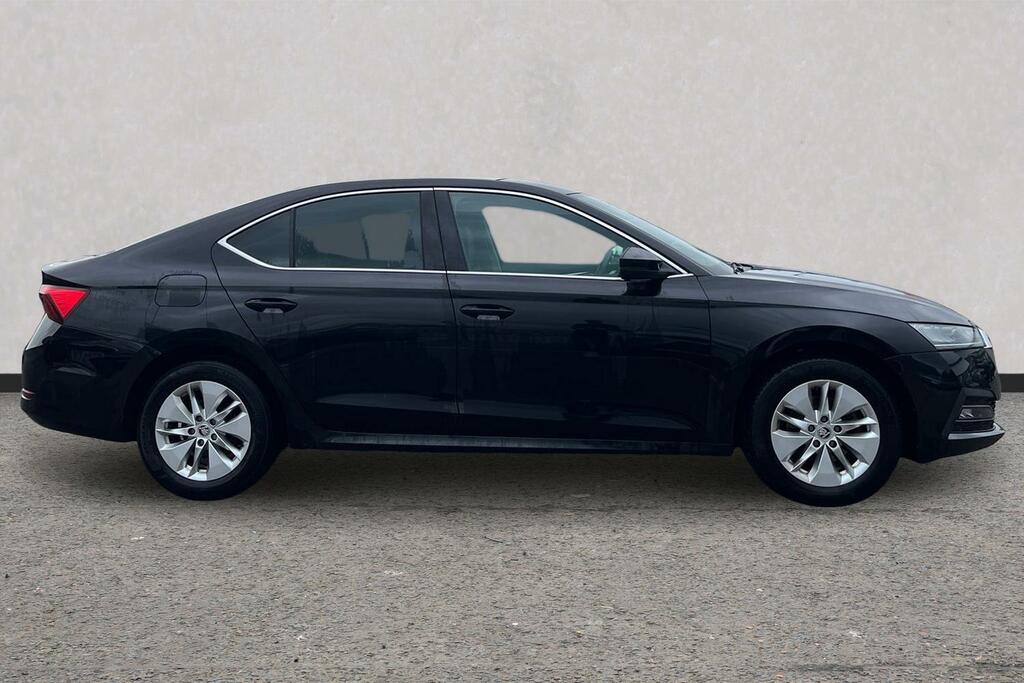 Skoda Octavia 1.5 Tsi 150Ps E-tec Se L Dsg Black #4