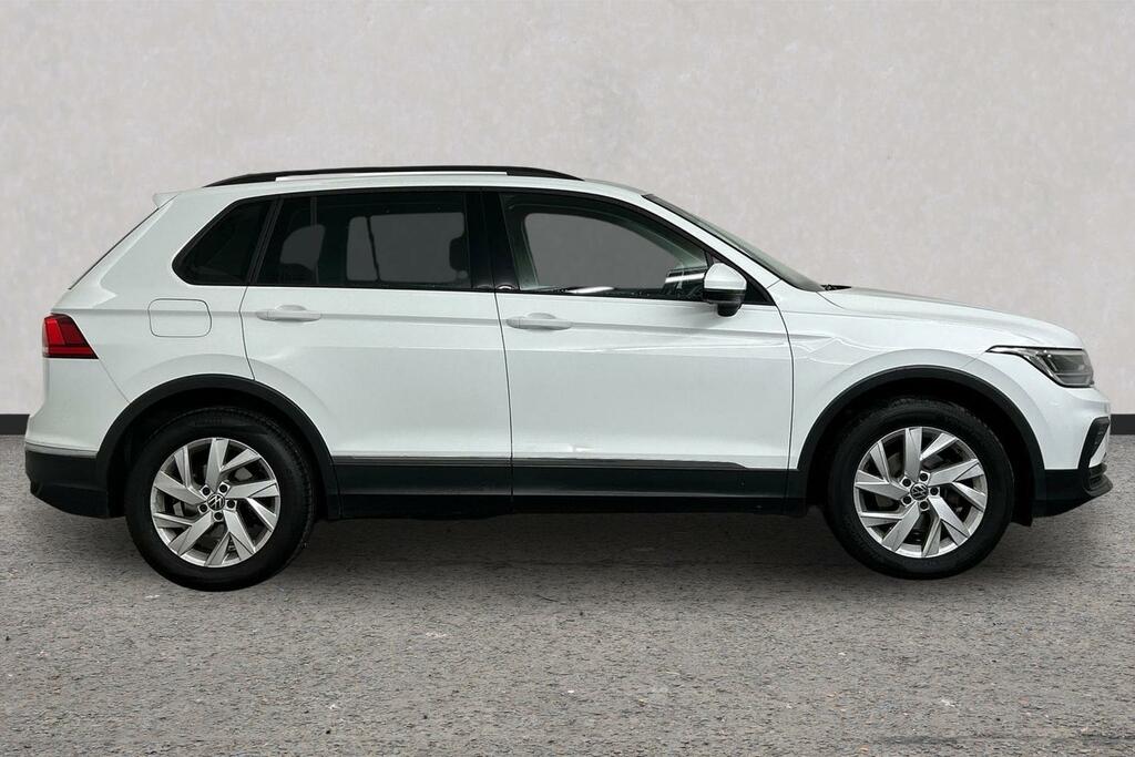 Volkswagen Tiguan 1.5 Tsi 150 Life Dsg White #4
